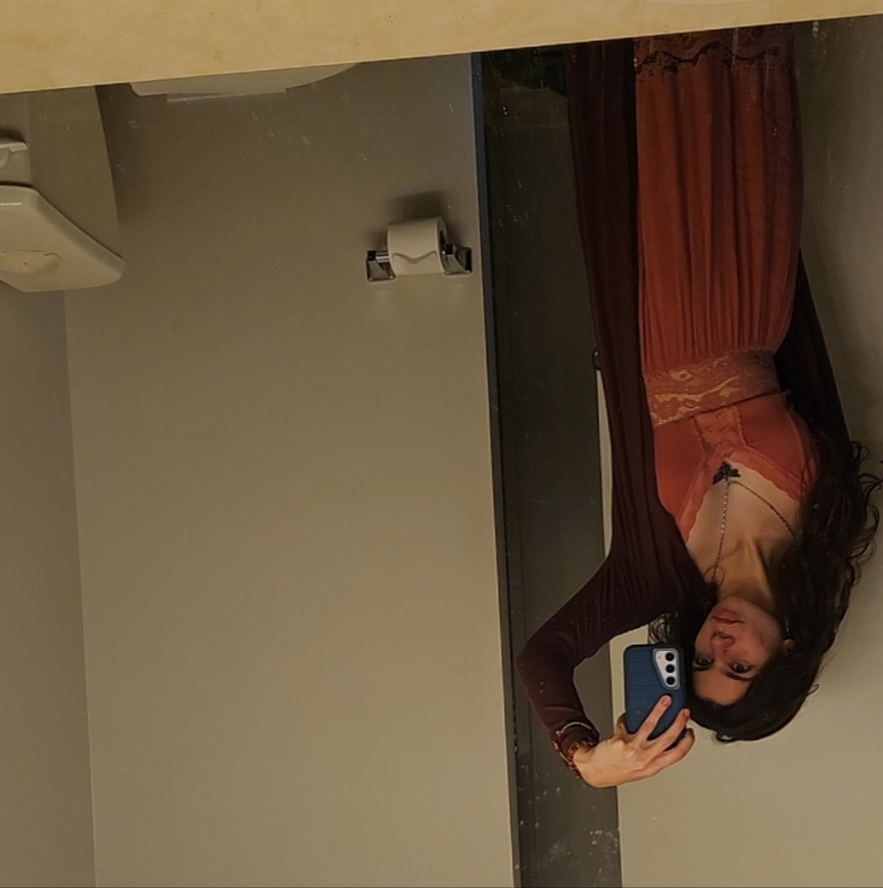 Meet your Posher, Anna